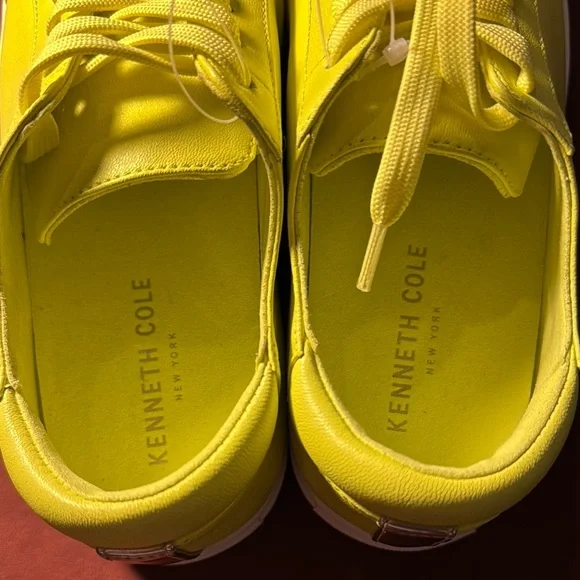 Kenneth Cole New York LEATHER Neon Yellow Sneakers - Picture 10 of 10